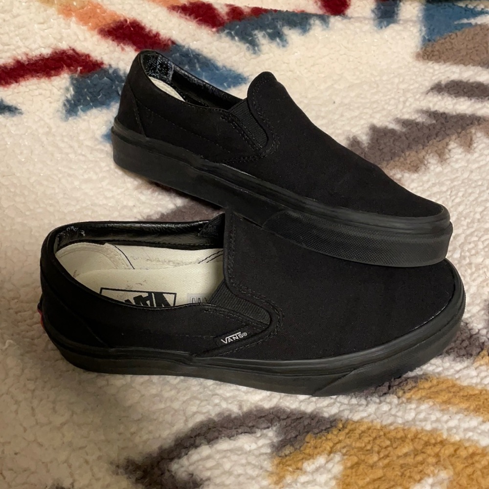 All back vans size 7